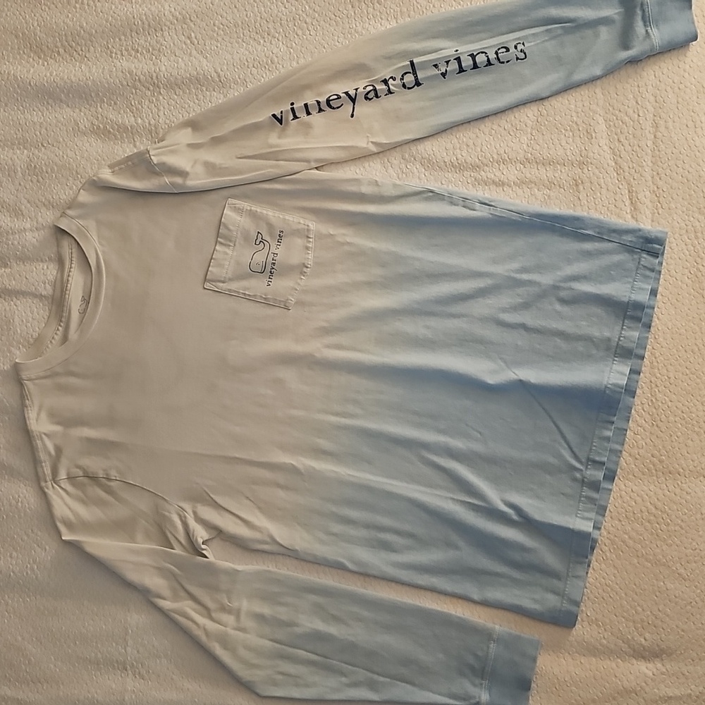 Vineyard Vines long sleeve umbre white to blue t-shirt size XS
